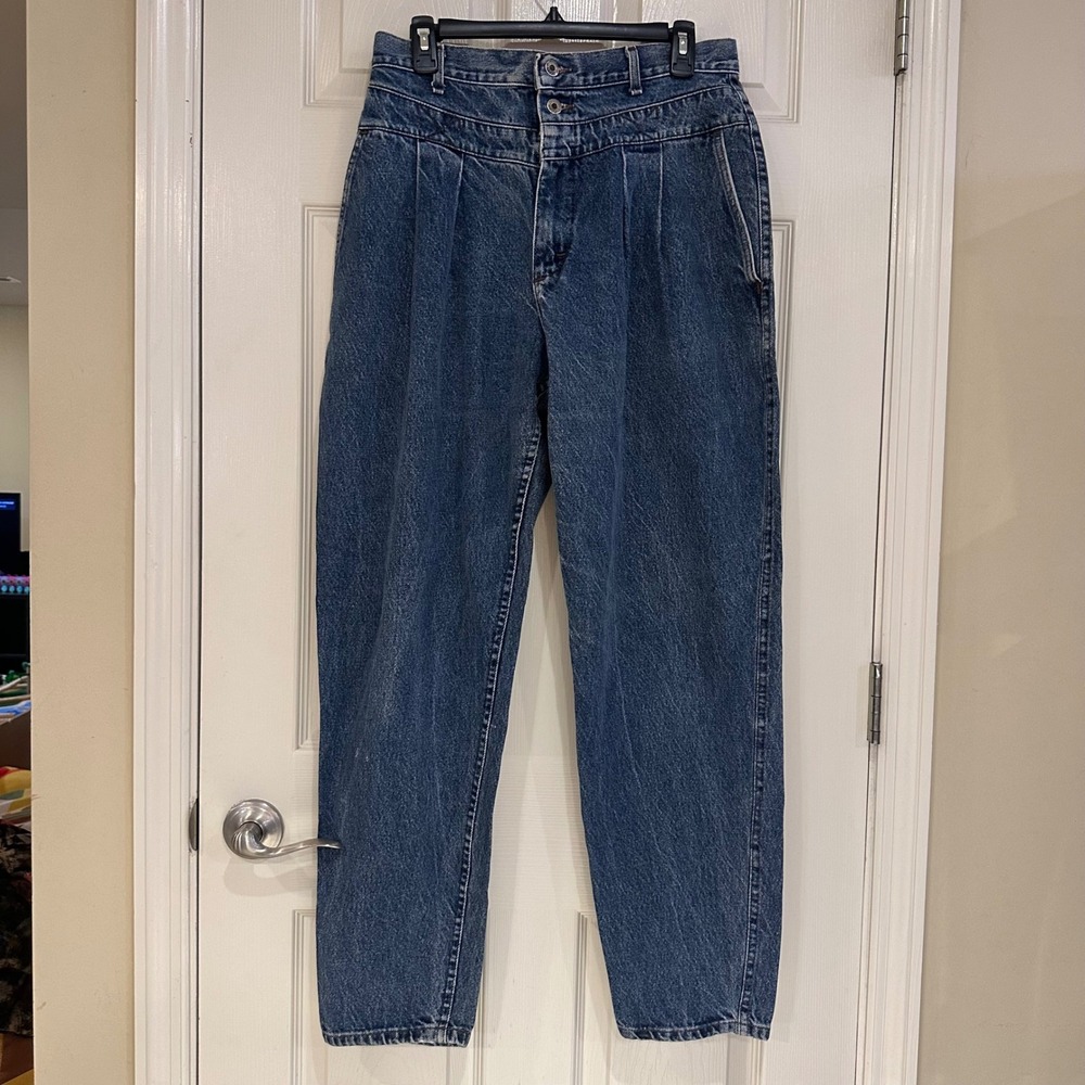 Vintage 90s High Waisted Pleated Mom Jeans Medium Wash Made in USA Size 16 Med